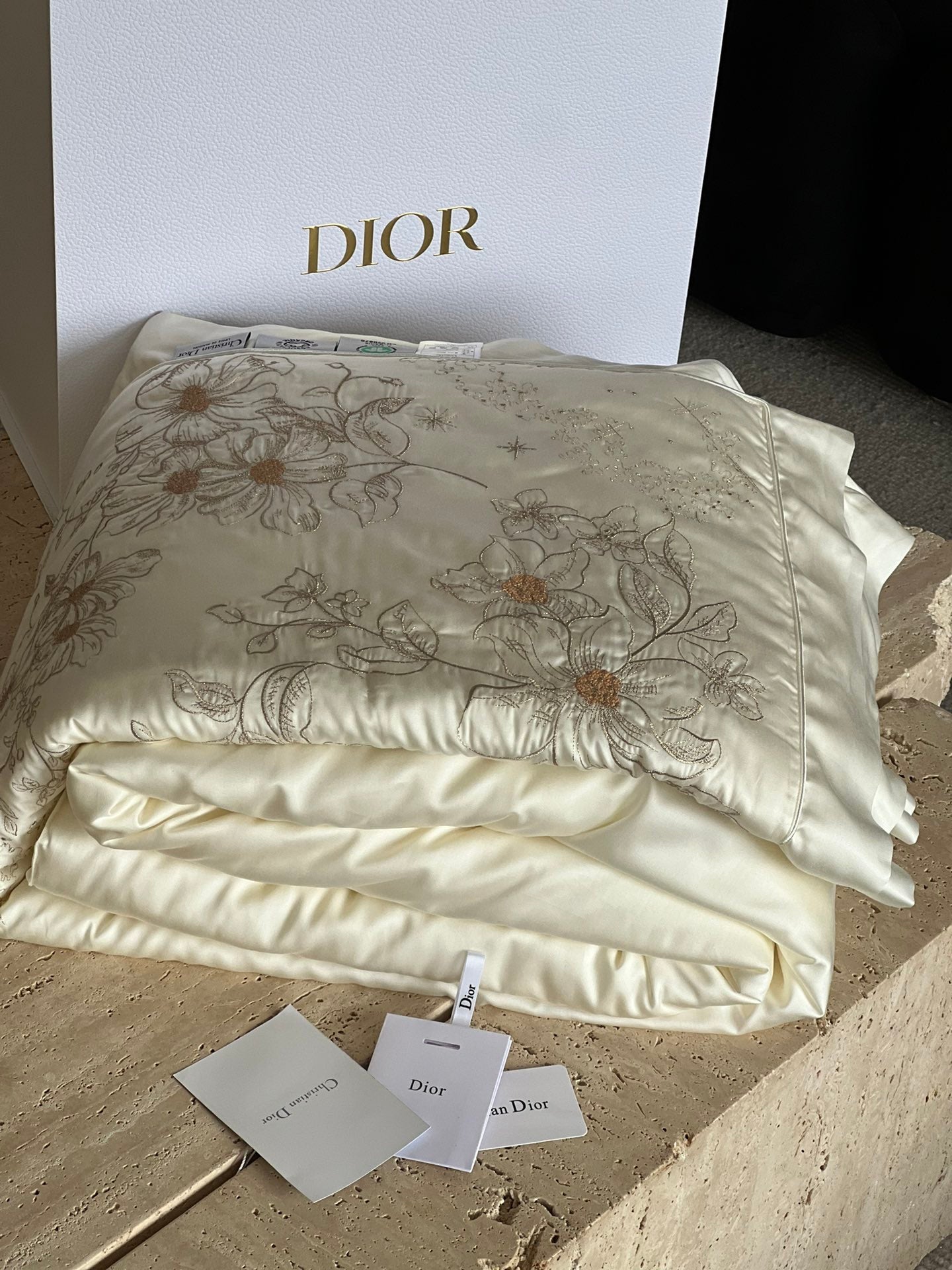 Mulberry Silk Quilt