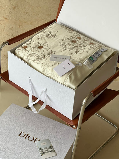 Mulberry Silk Quilt