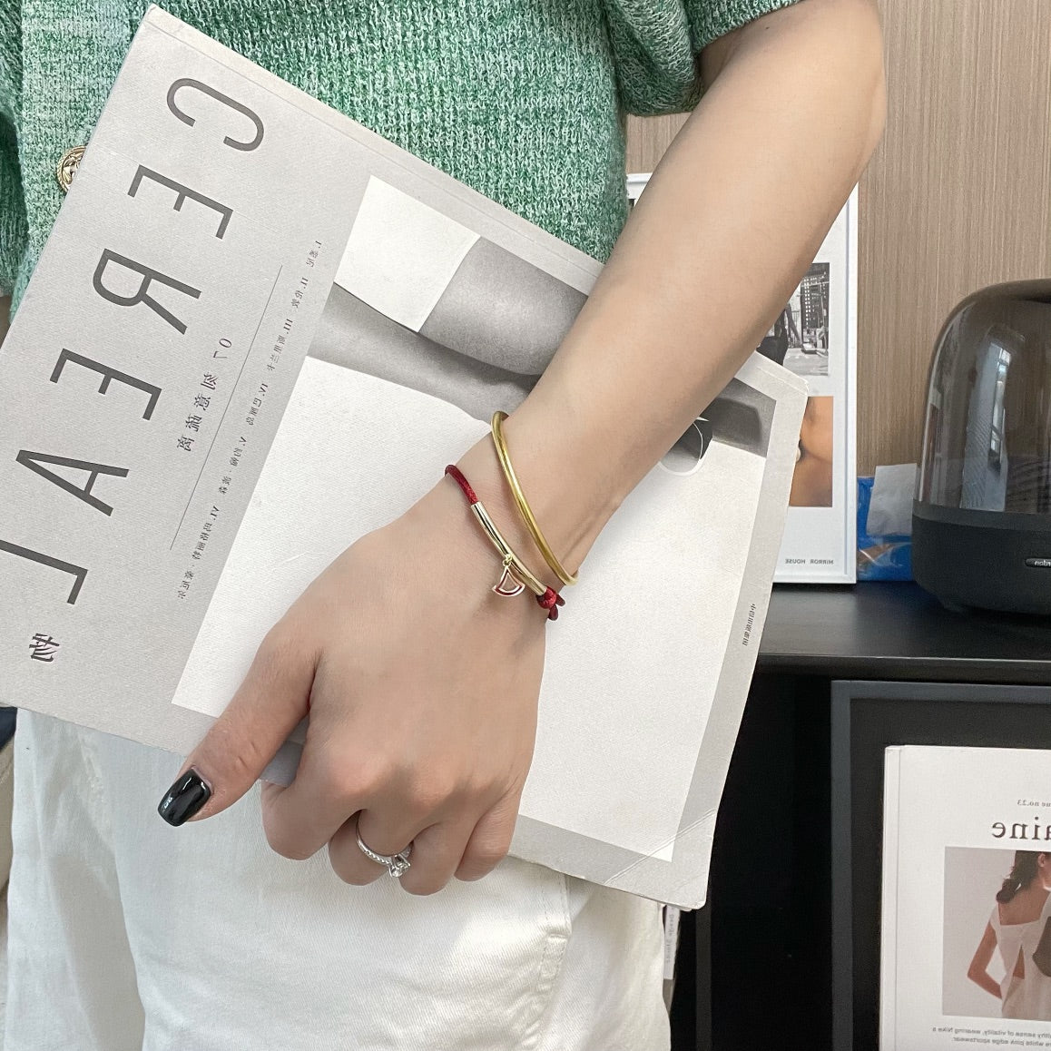 Bracelet