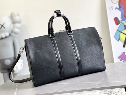 Collaborative Travel bag