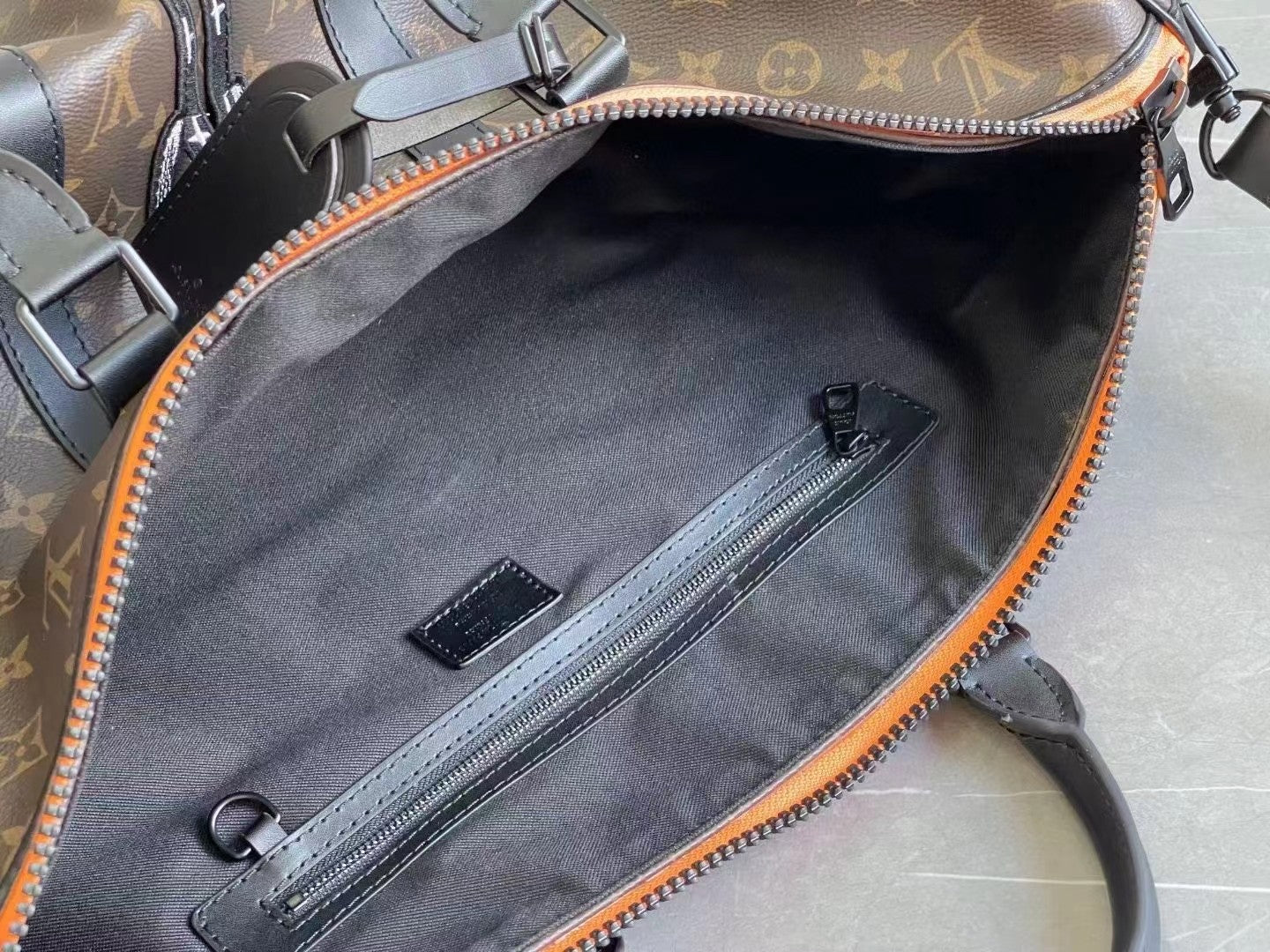Travel bag