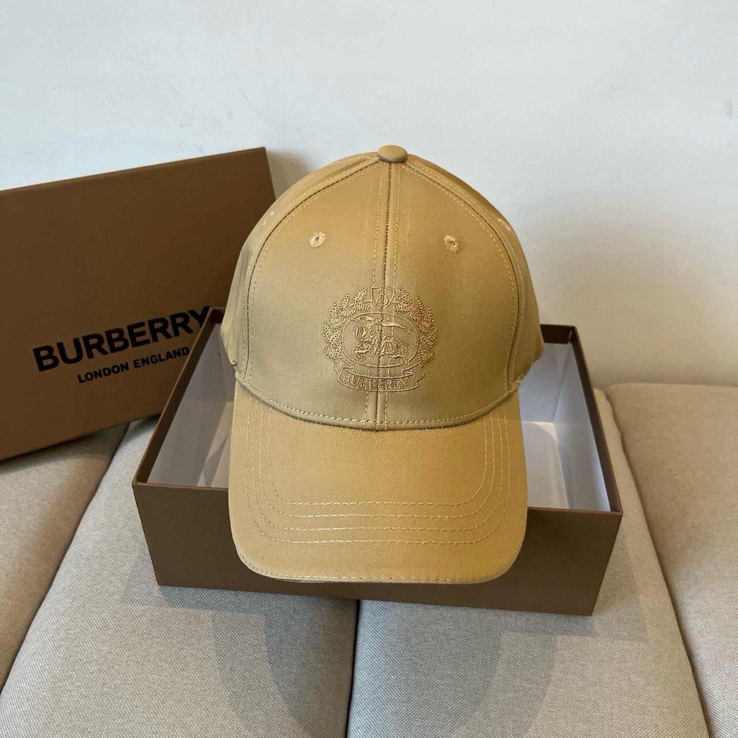 Baseball cap