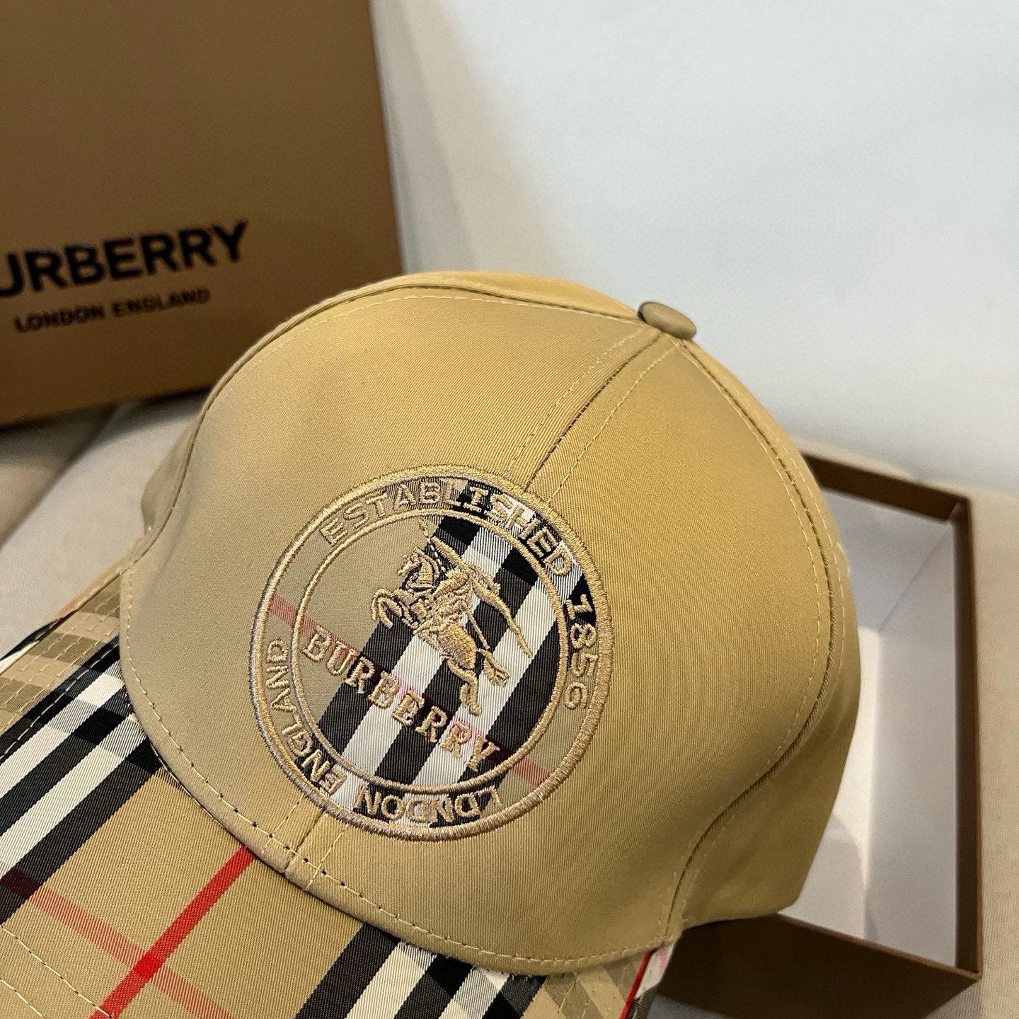Baseball cap