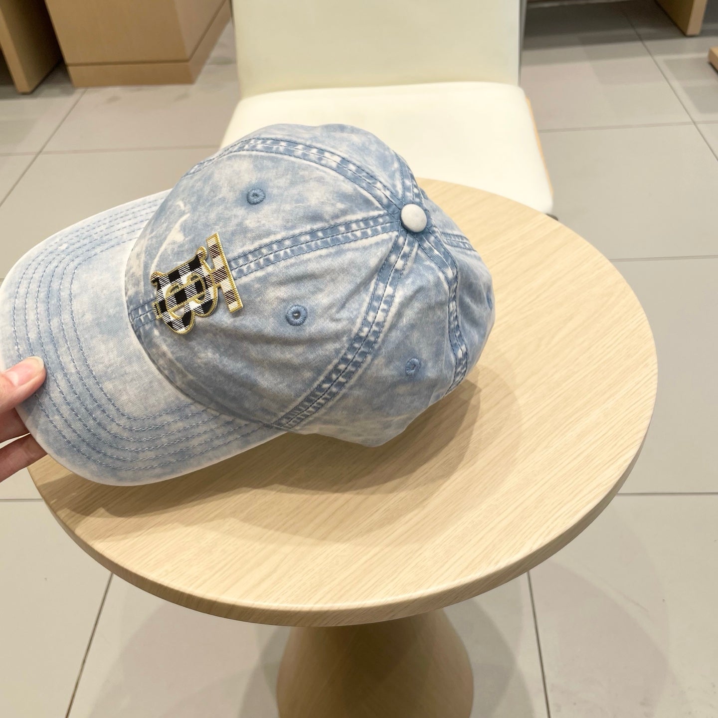 Baseball cap