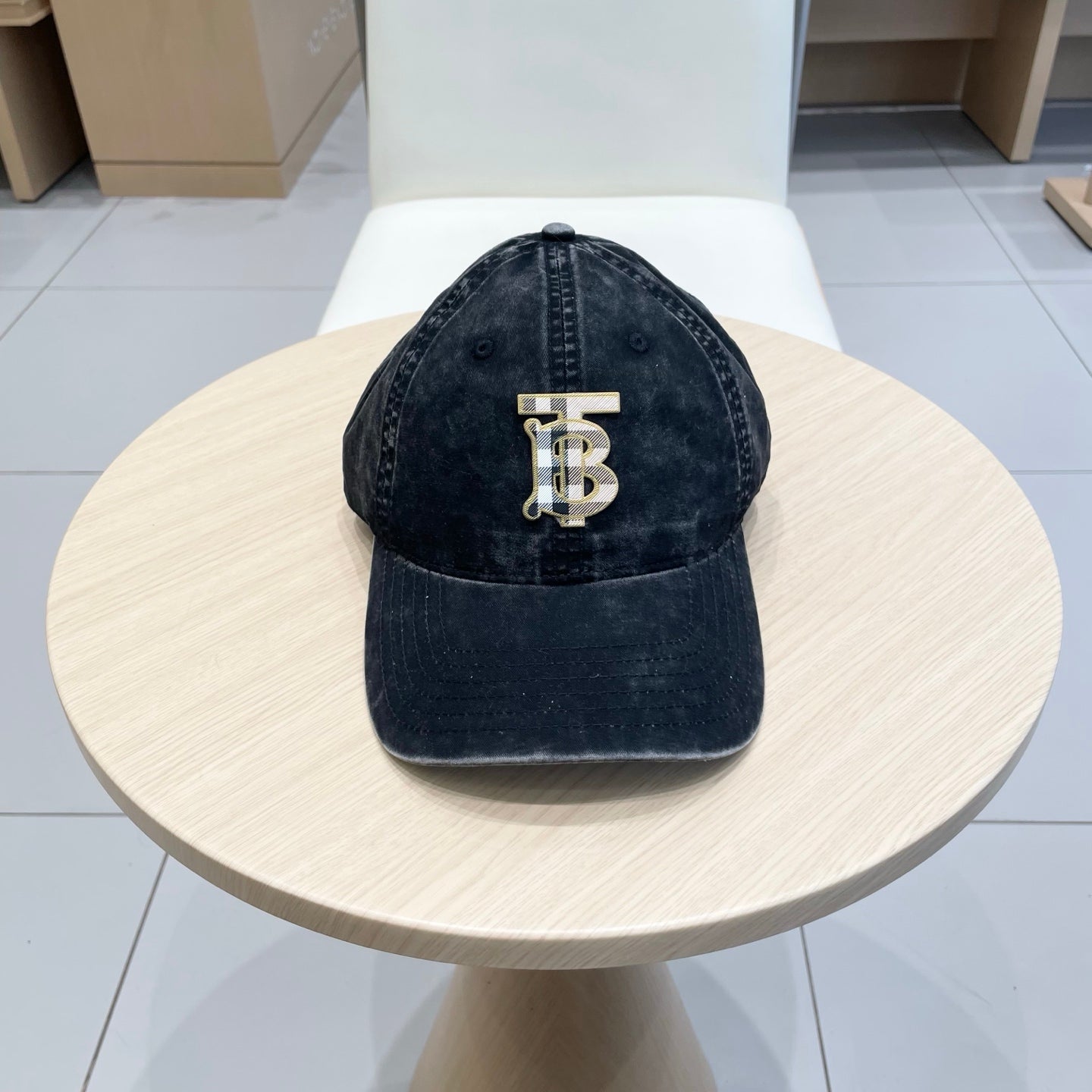 Baseball cap