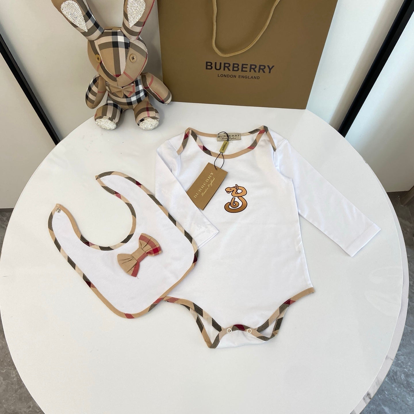 Children's outfit