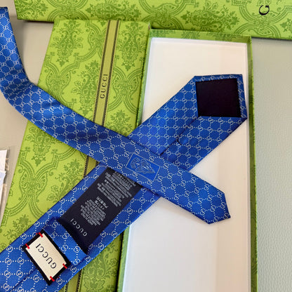 Tie