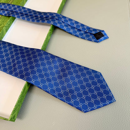Tie