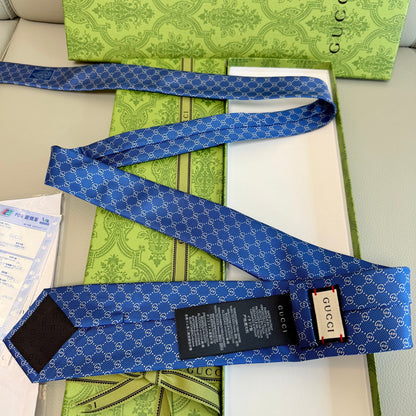 Tie