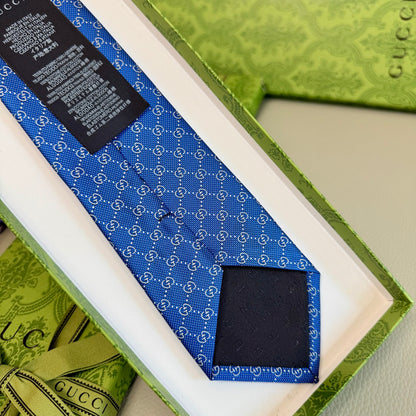 Tie