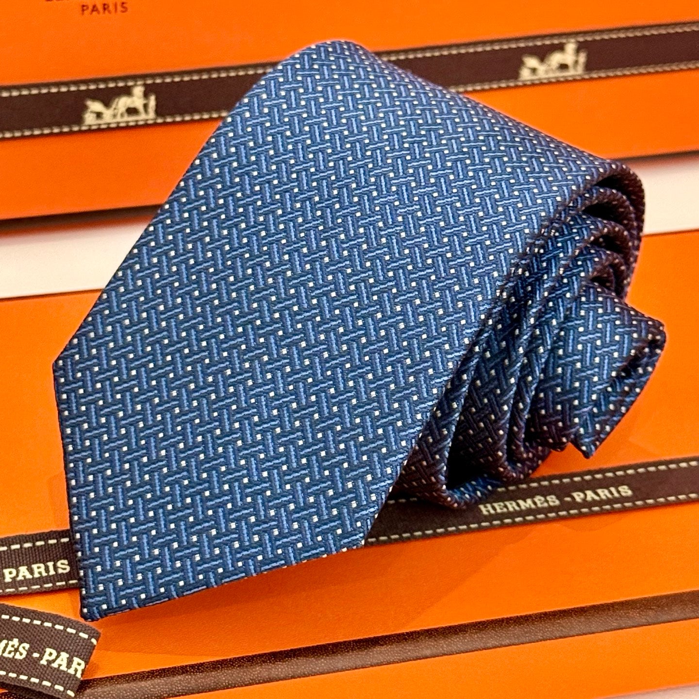 Tie