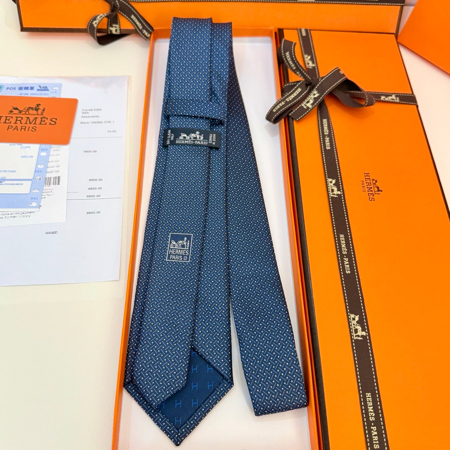 Tie
