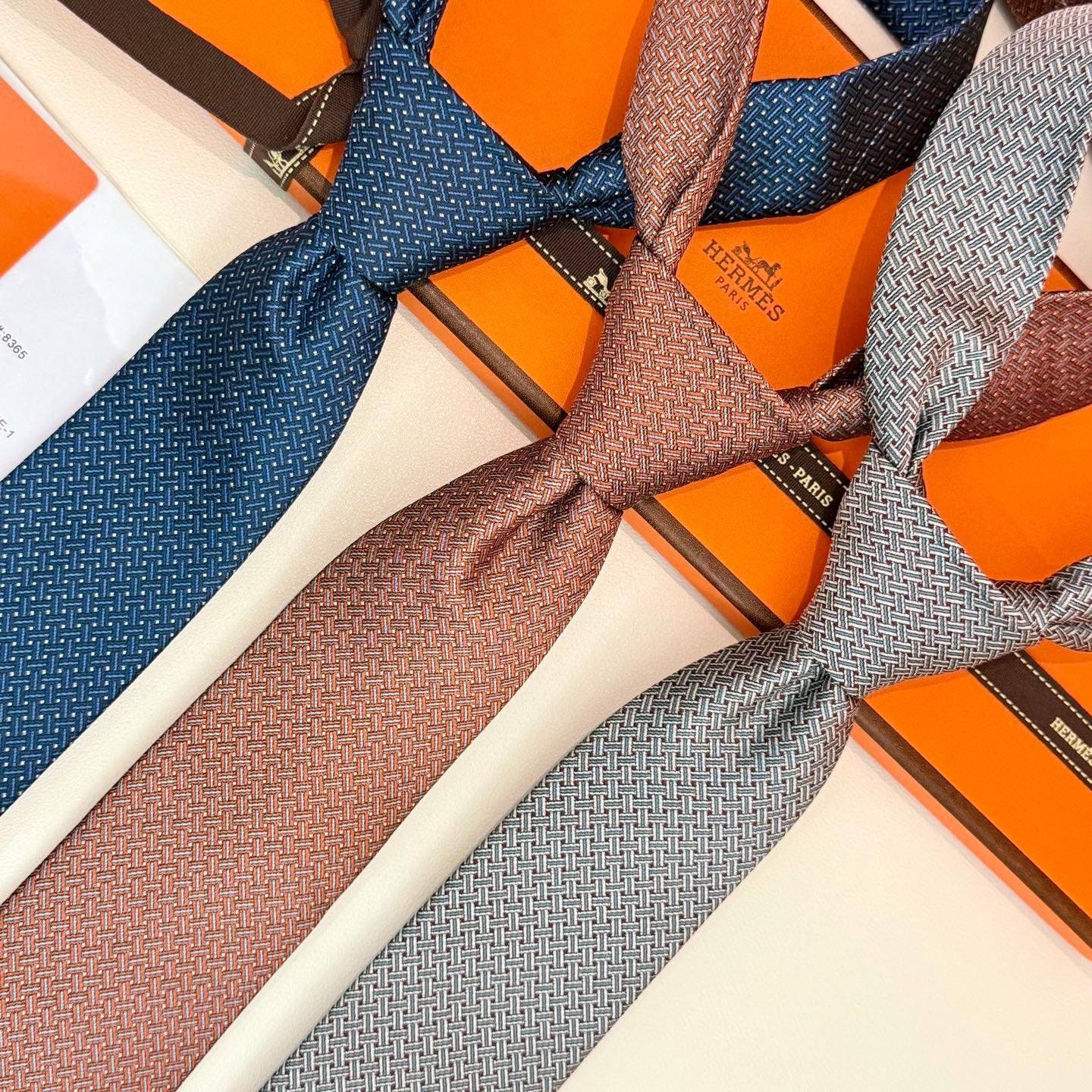 Tie