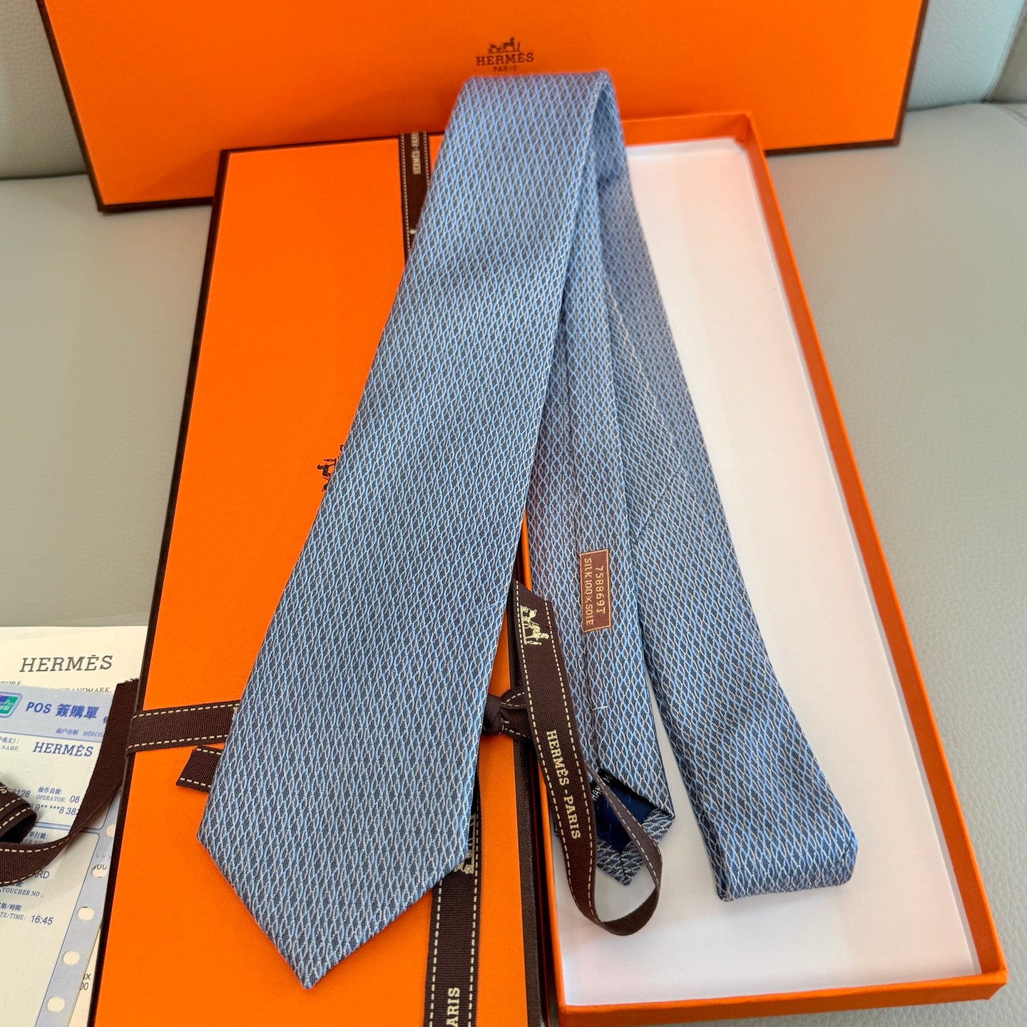 Tie