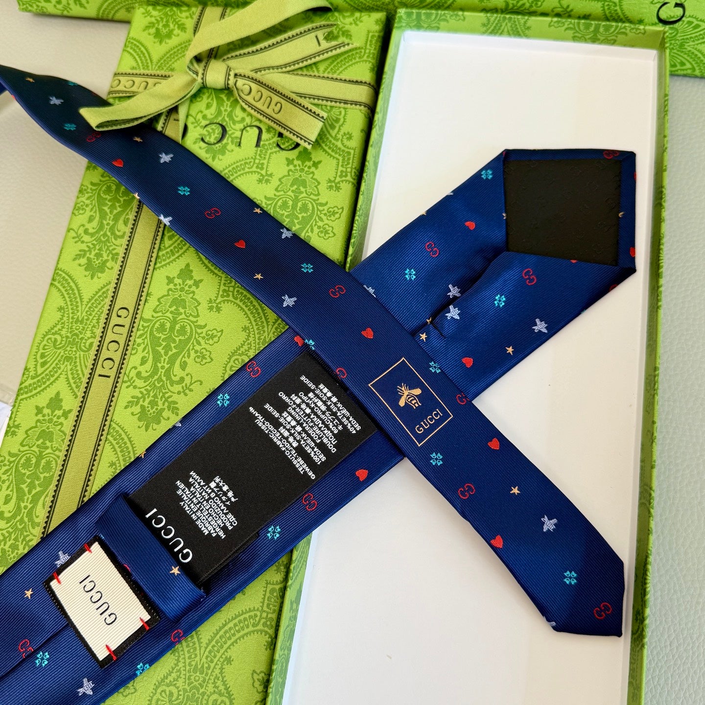 Tie