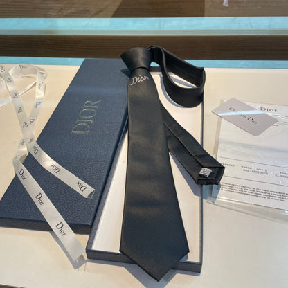 Tie