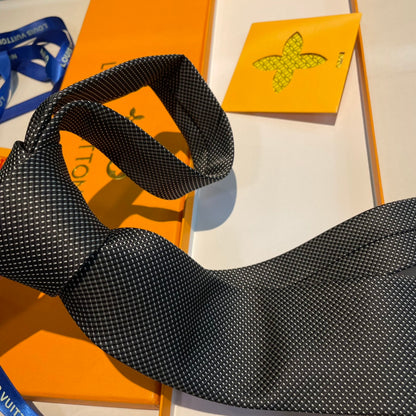 Tie