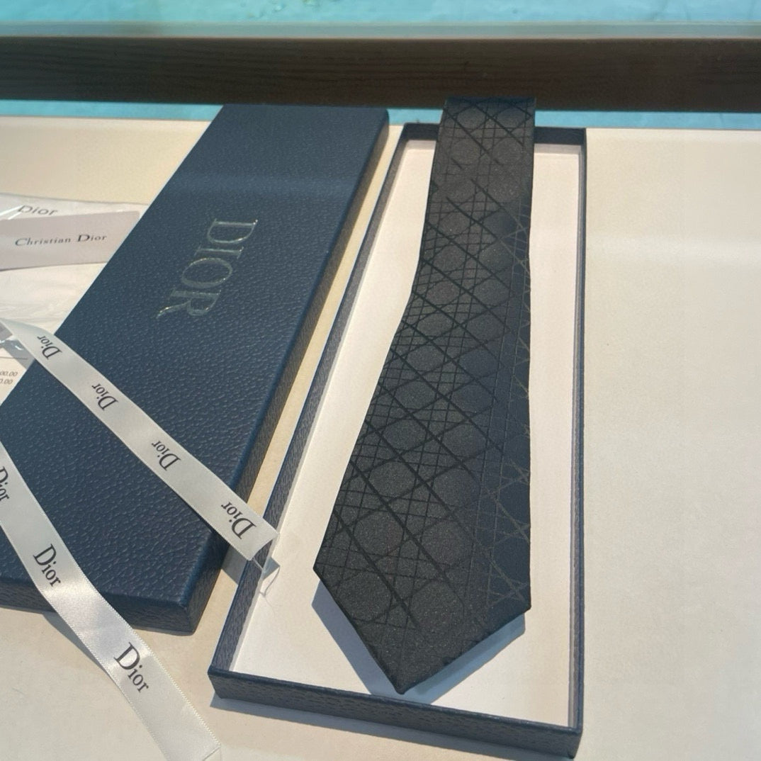 Tie