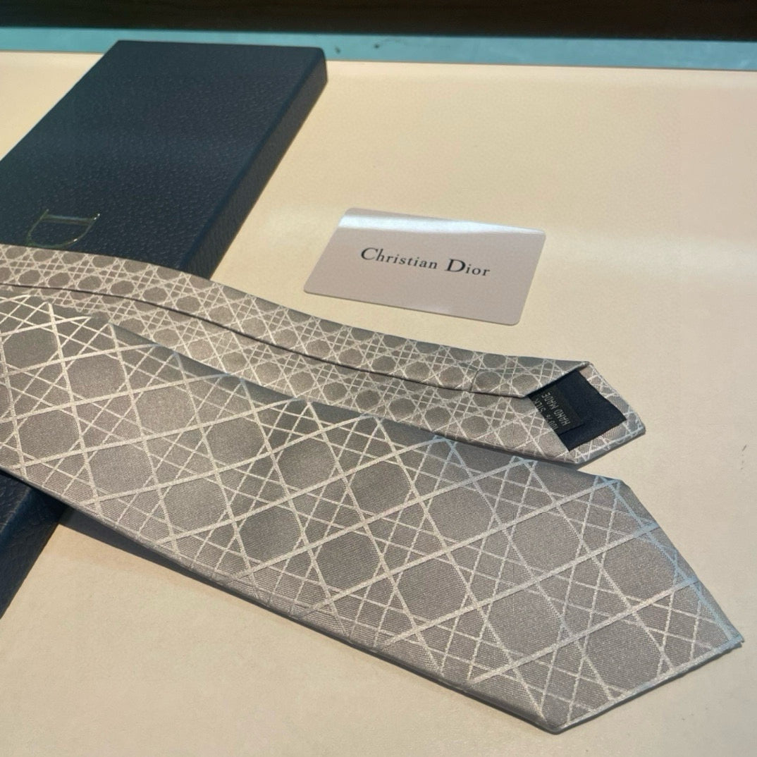 Tie
