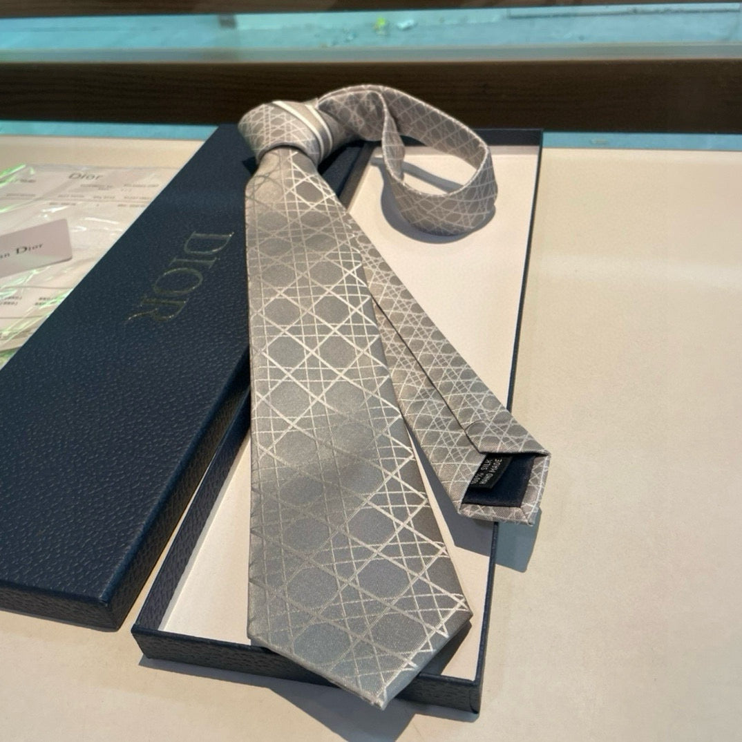 Tie
