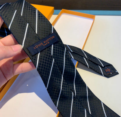 Tie