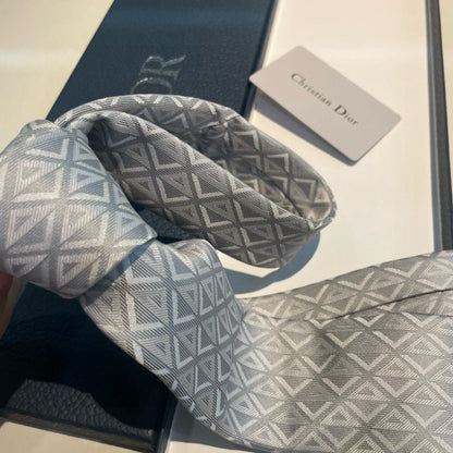 Tie