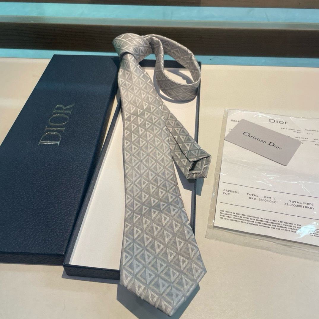 Tie