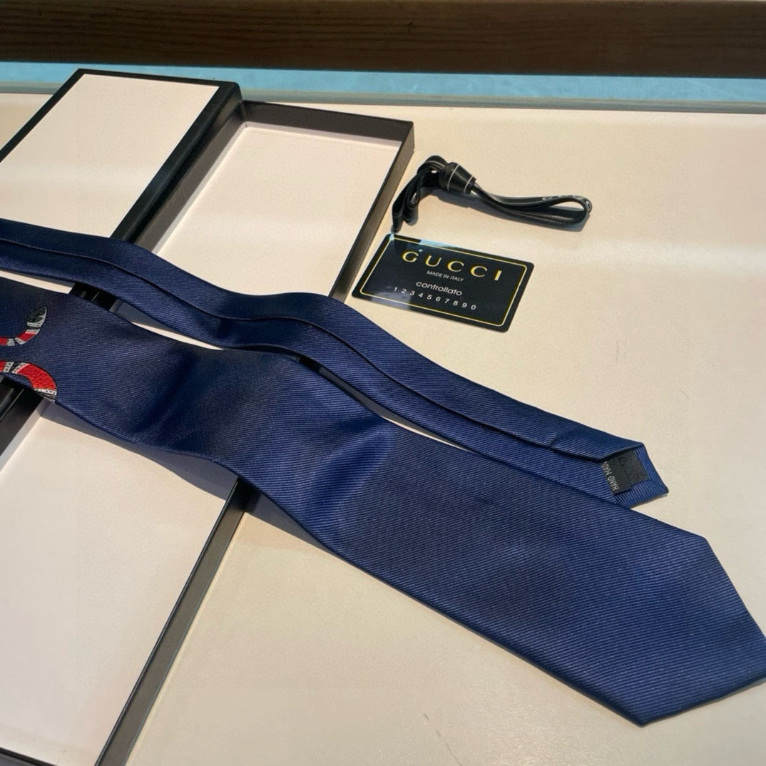 Tie