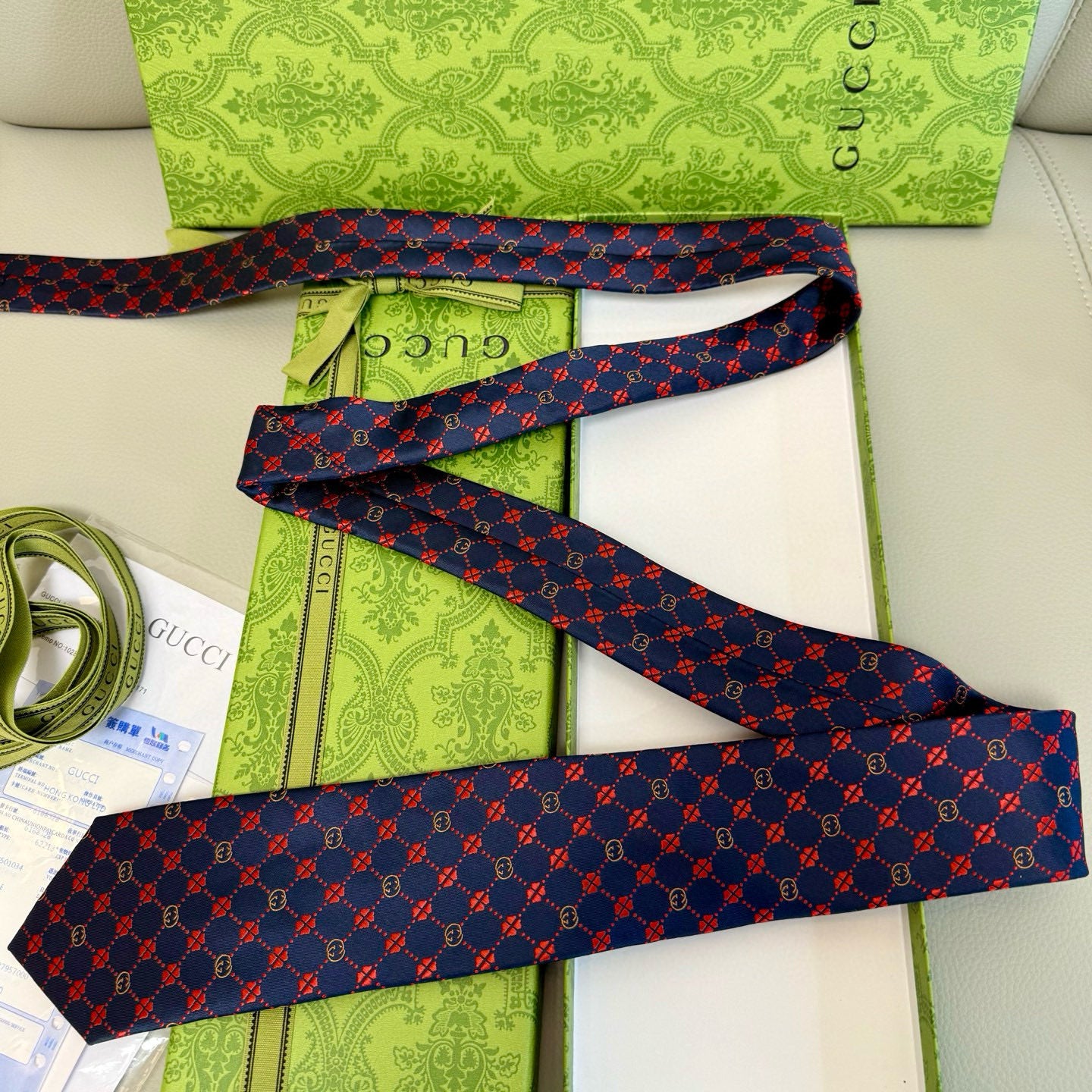 Tie
