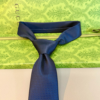 Tie