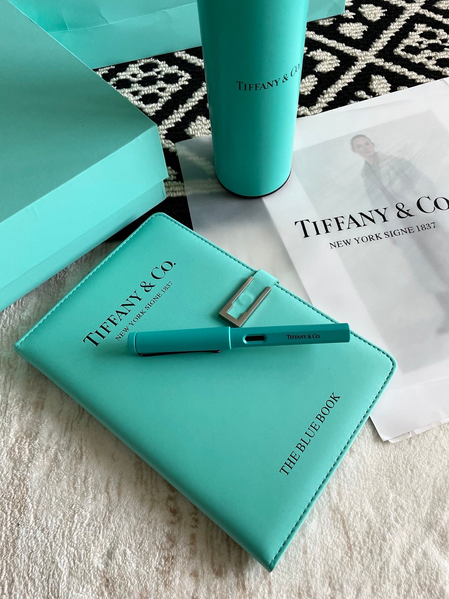 Thermal Mug and Notebook Gift Box