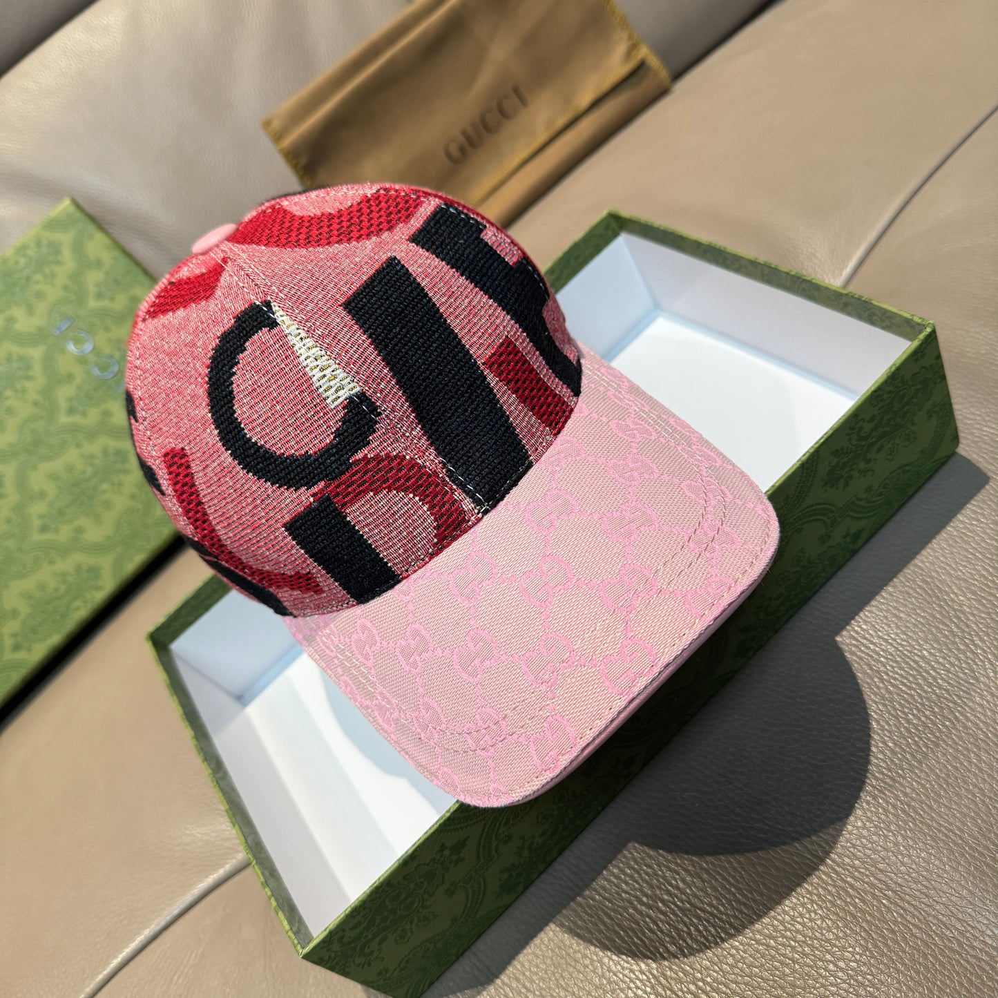 Baseball cap