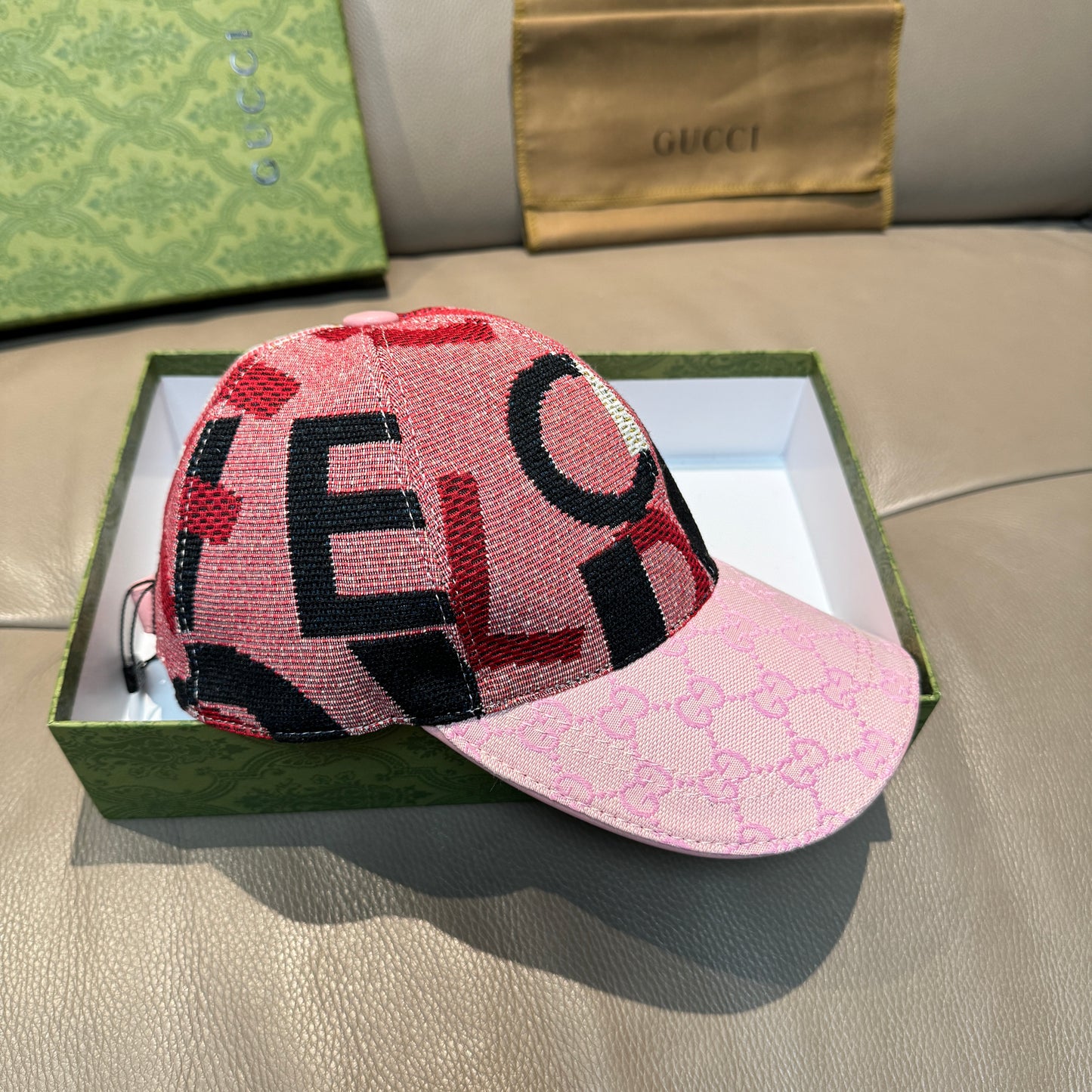 Baseball cap