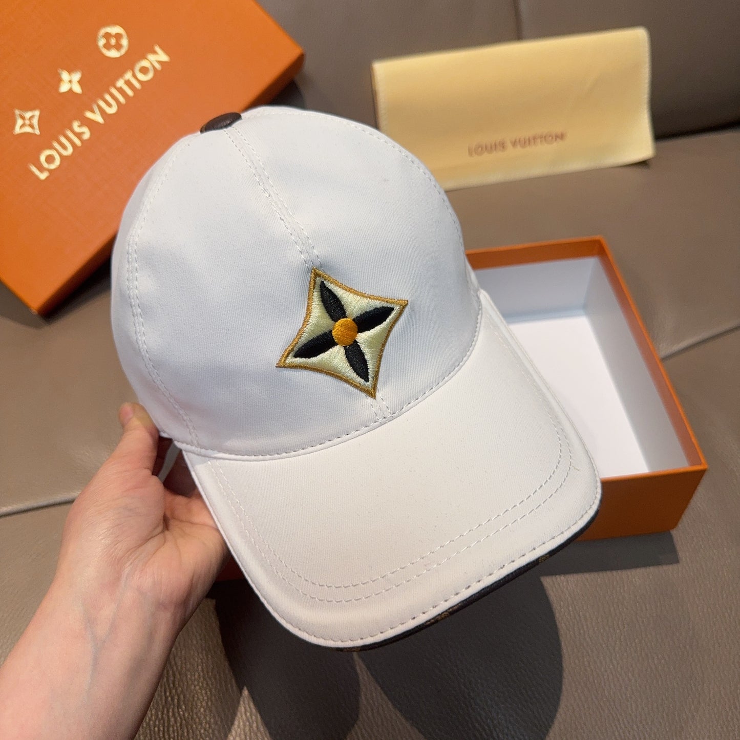 Baseball cap