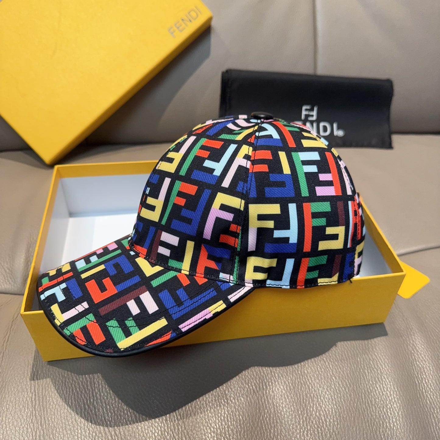 Baseball cap