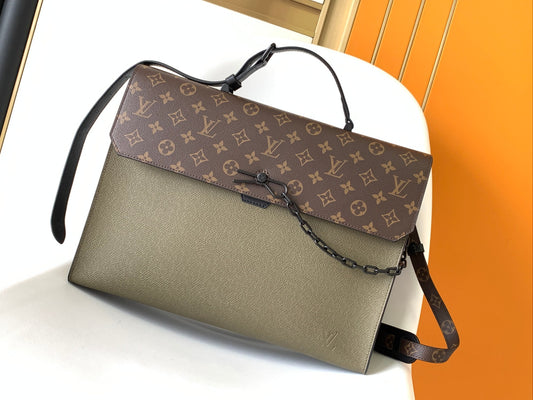 Shoulder Bag