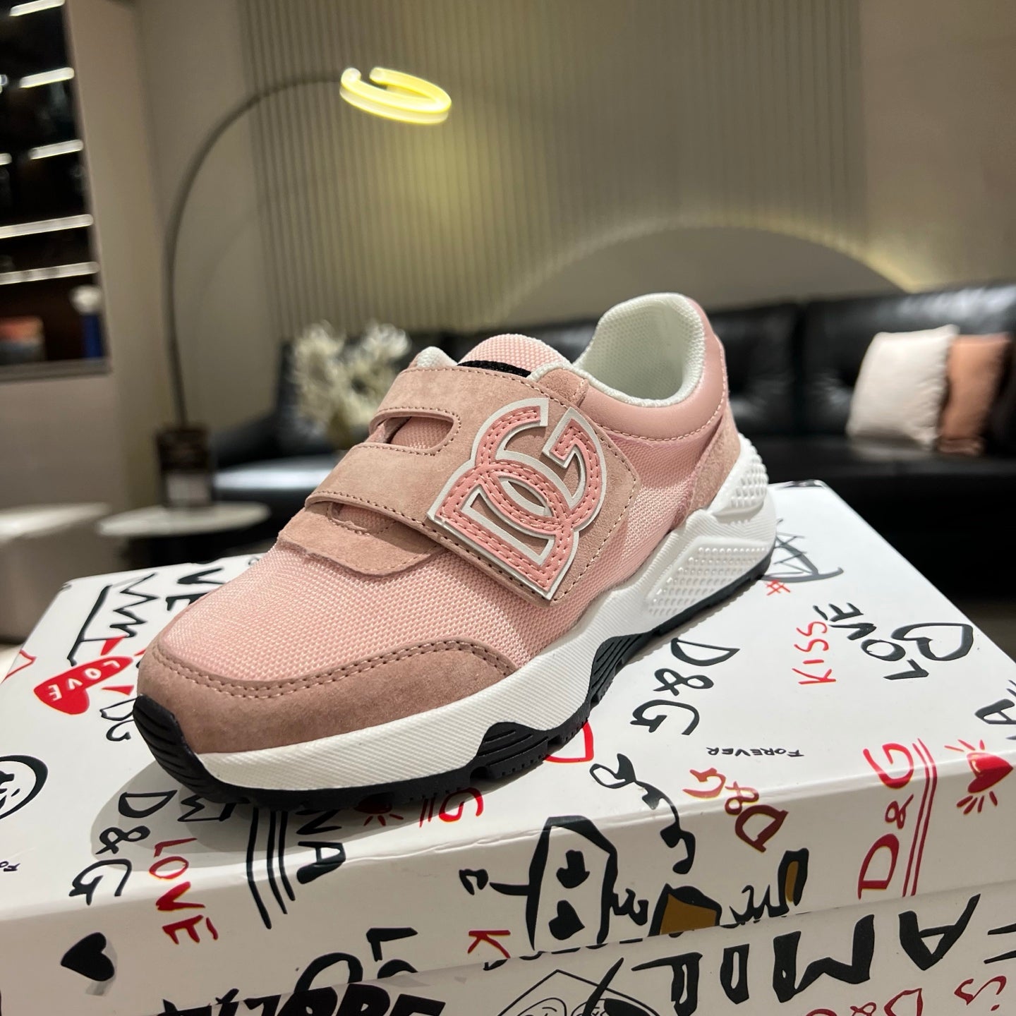 Sneakers