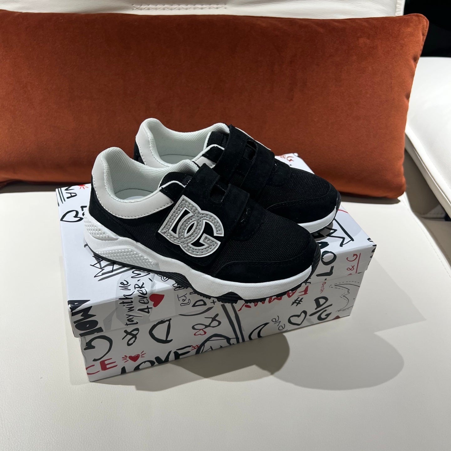 Sneakers