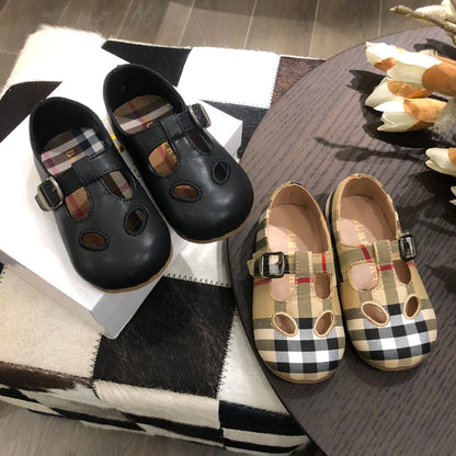 Casual Shoes