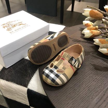 Casual Shoes