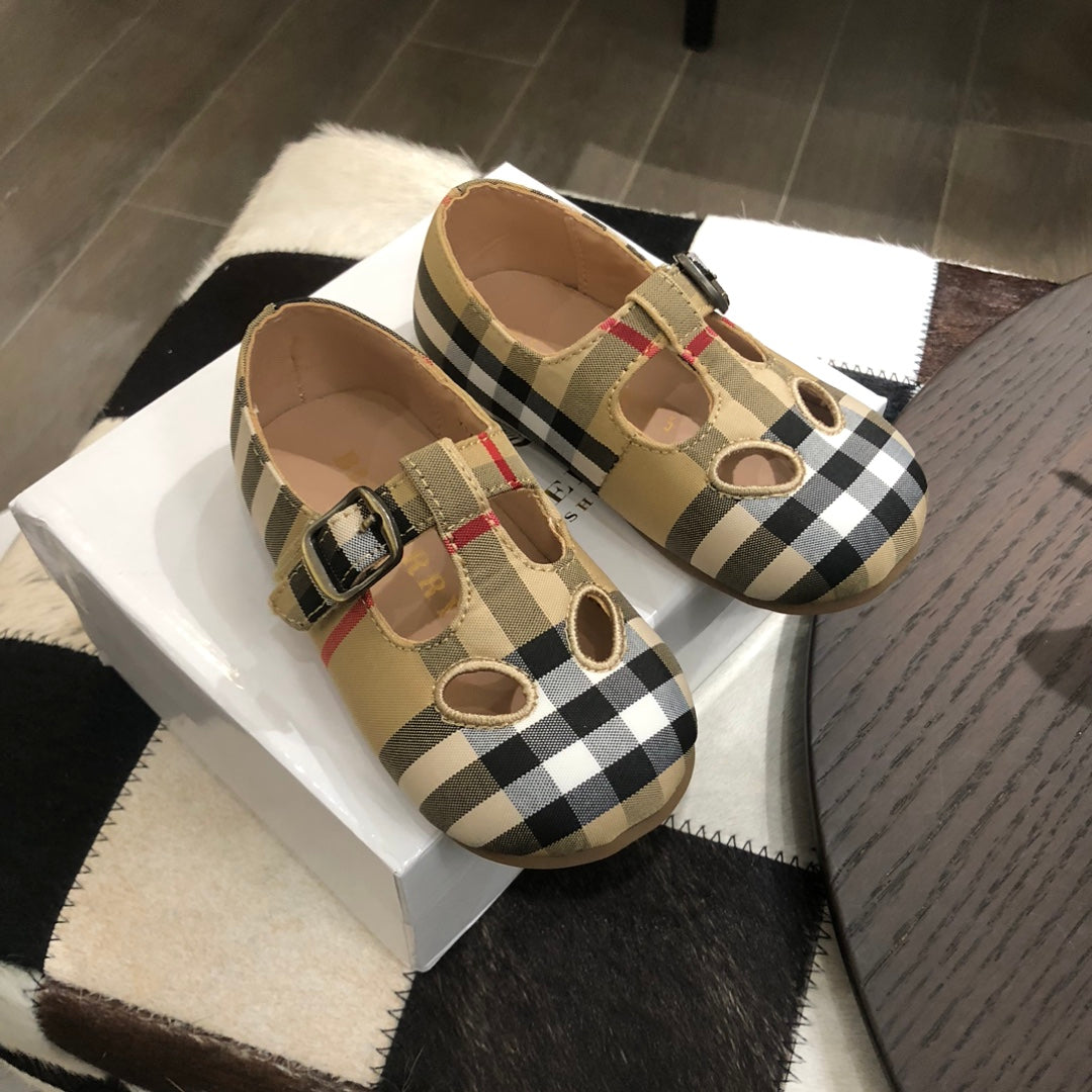 Casual Shoes