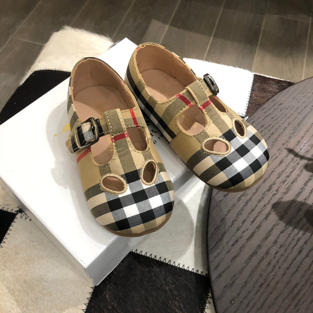 Casual Shoes