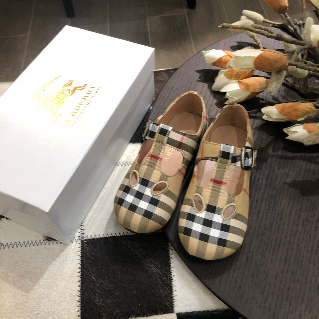 Casual Shoes