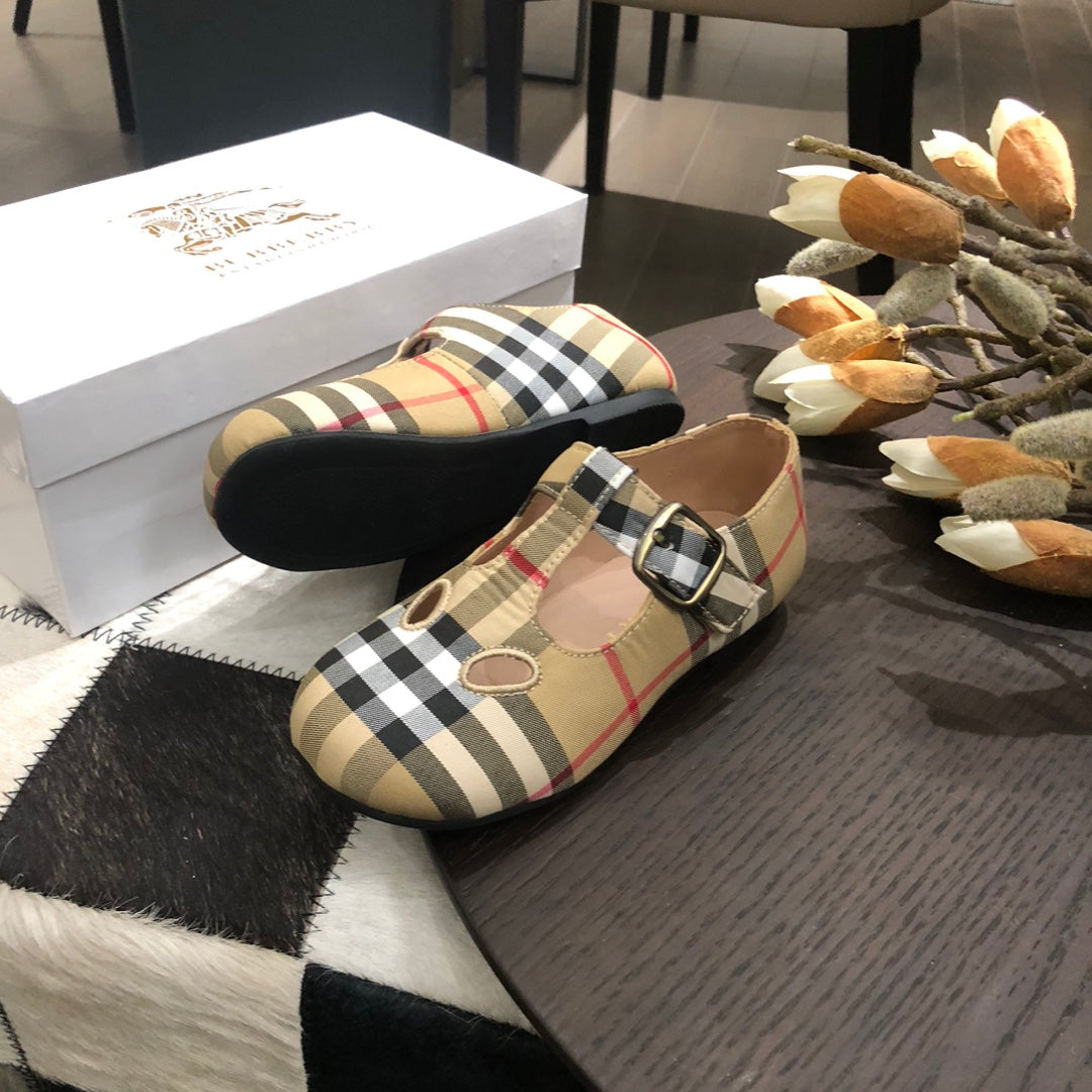 Casual Shoes