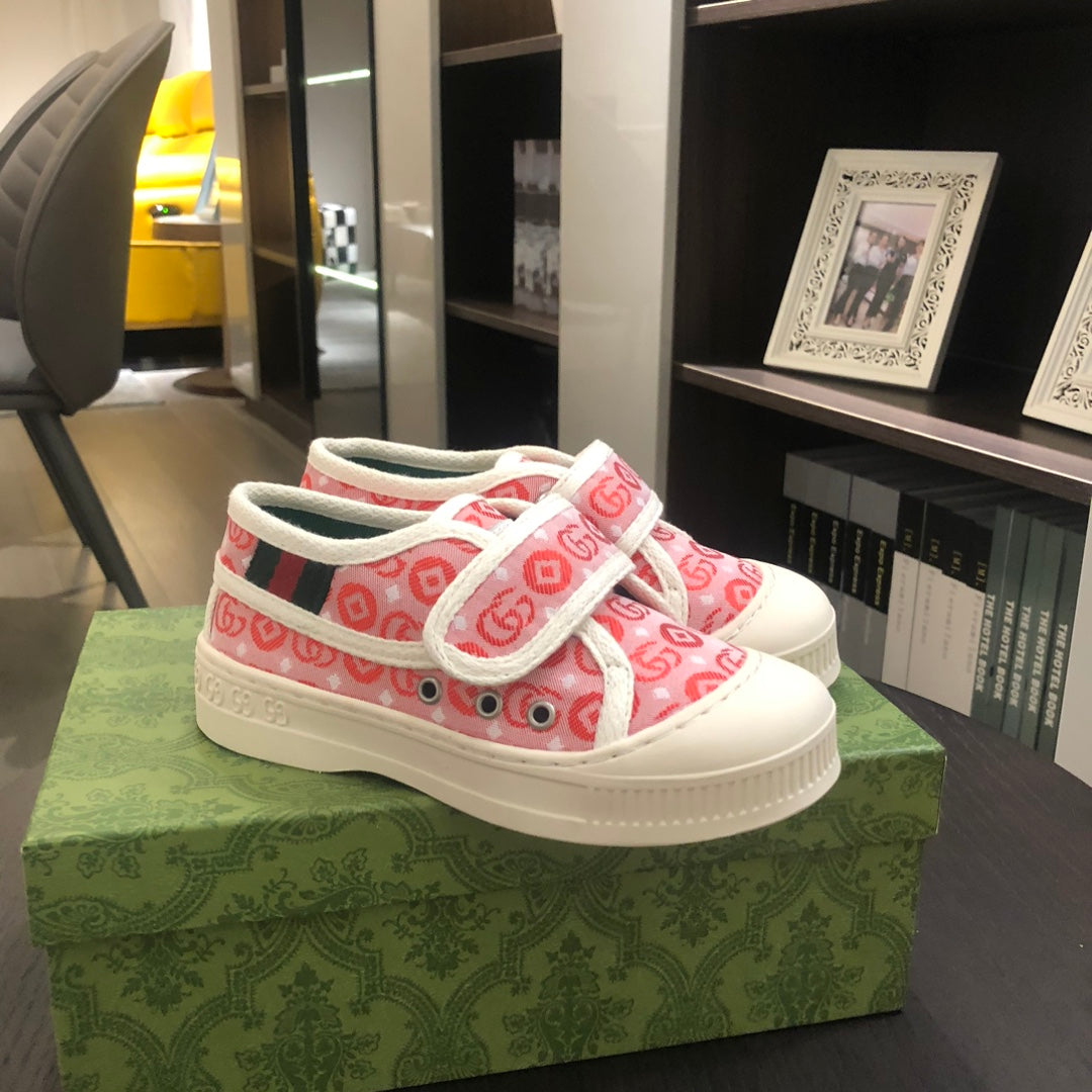 Casual Shoes