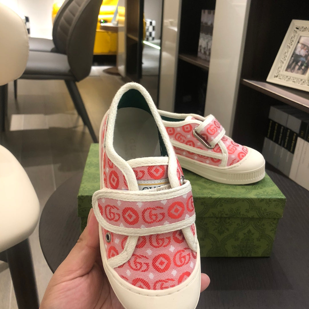 Casual Shoes
