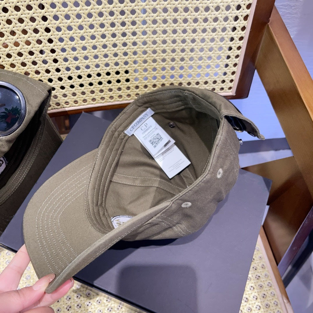 Baseball cap
