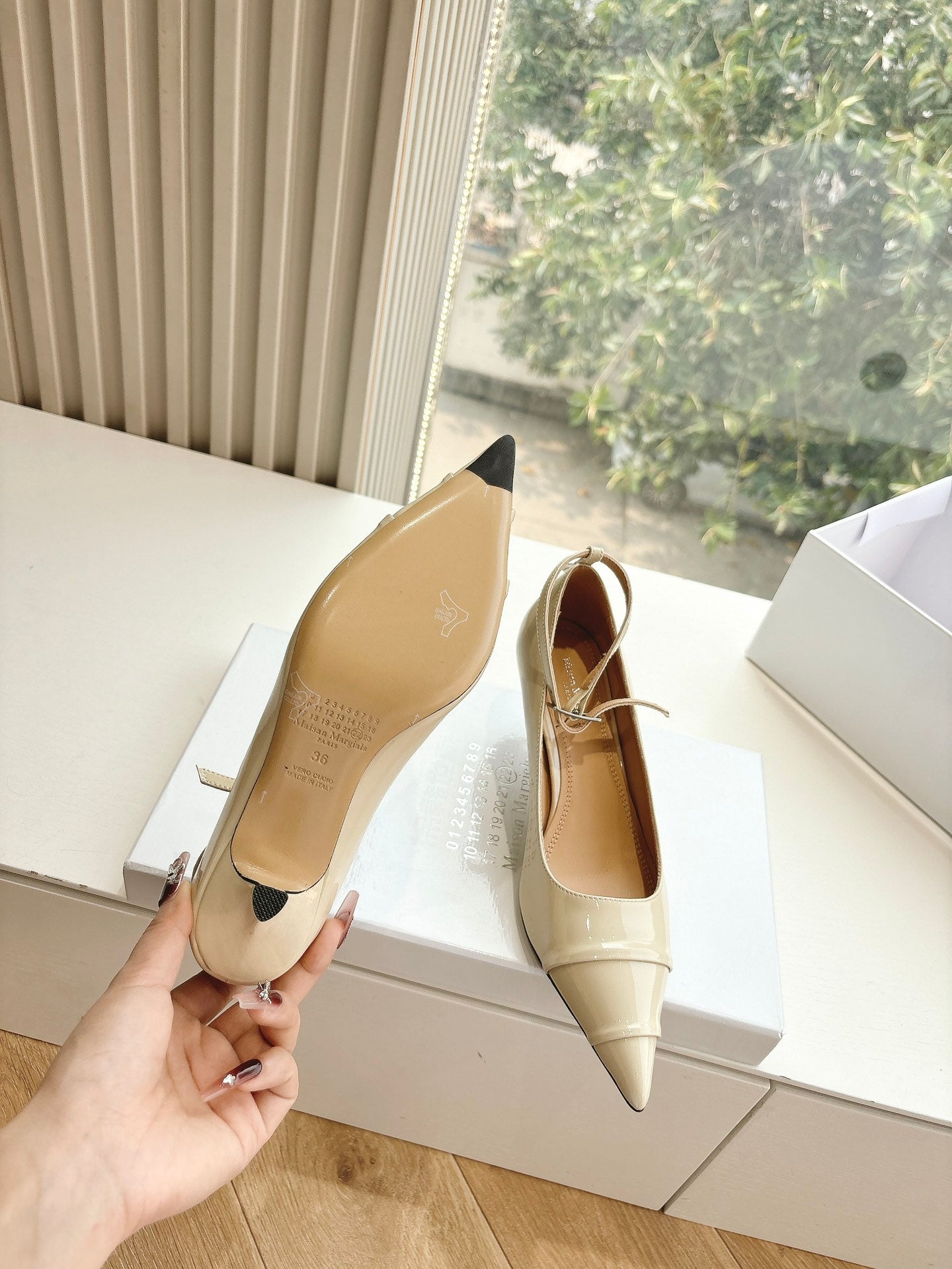 Collaboration High Heel