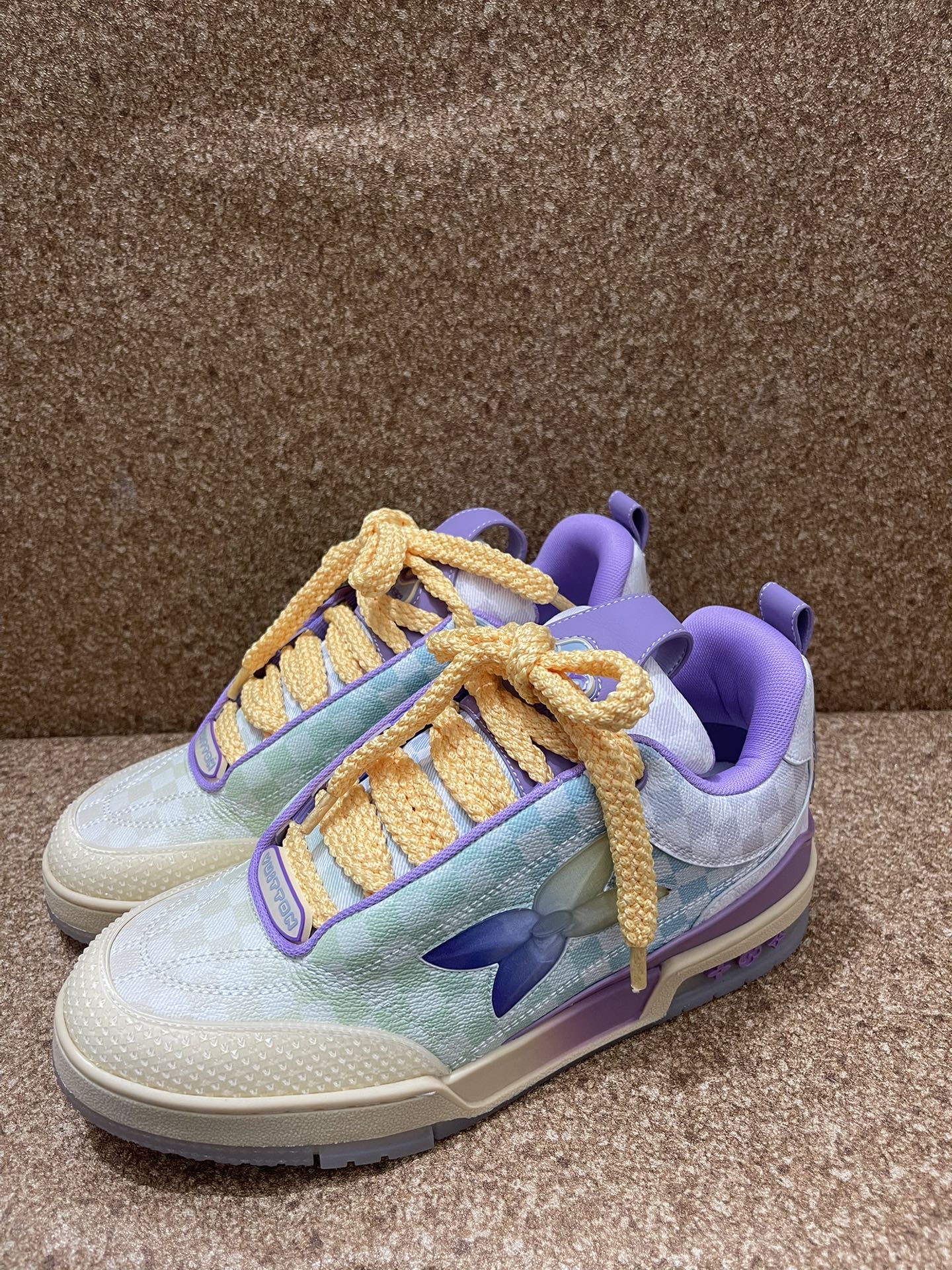 Skate Sneakers