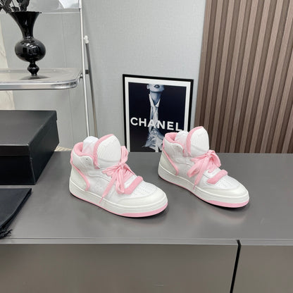 High-top Sneakers